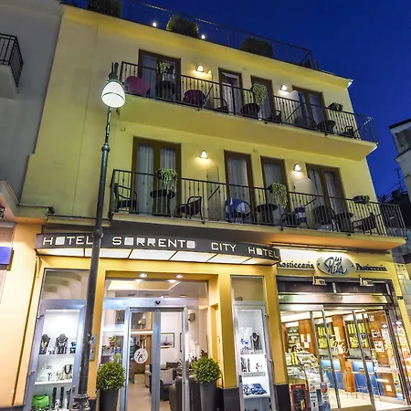 索伦托城市酒店
