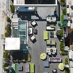 Hotel Sorrento City Готель