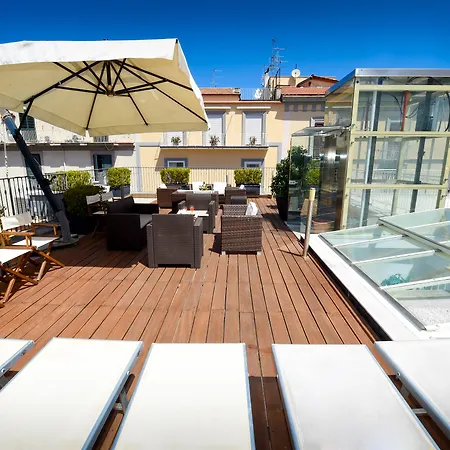 מלון Hotel Sorrento City