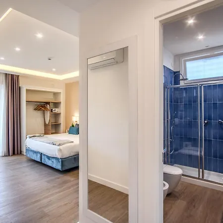 מלון Hotel Sorrento City 3*