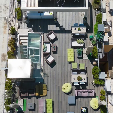 Hotel Sorrento City מלון