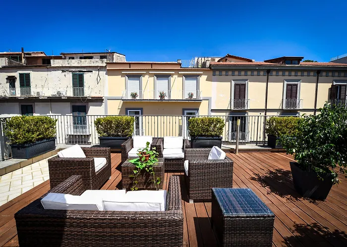 Отель Hotel Sorrento City 3*