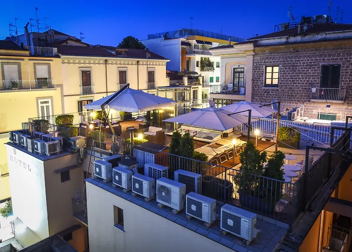 Отель Hotel Sorrento City 3*