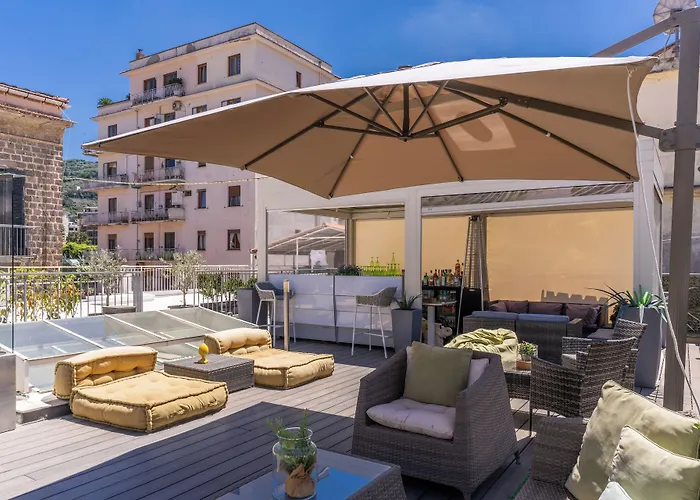 Hotel Sorrento City Отель 3*