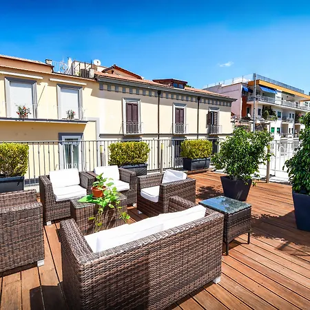 Hotell Hotel Sorrento City 3*