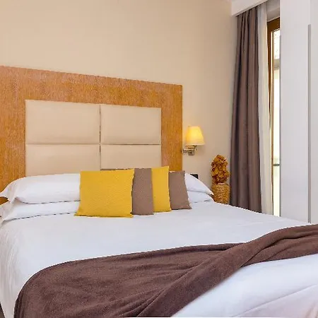 Hotel Sorrento City